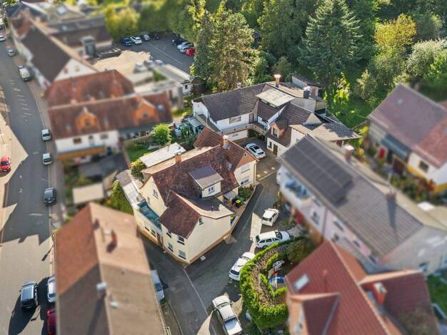 Mehrfamilienhaus zum Kauf 373.000 € 20 Zimmer 451,6 m² 781 m² Grundstück Gedern 63688