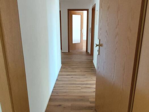 Wohnung zur Miete 800 € 3 Zimmer 90 m² Geschoss 1/2 frei ab 01.11.2025 Oberfahlheim Nersingen 89278