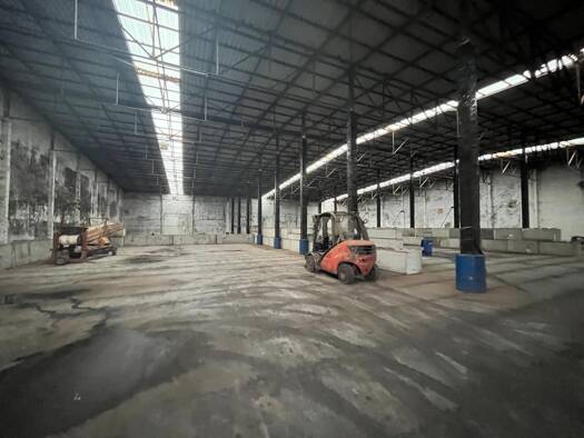 Lagerhalle zur Miete 3,50 € 2.500 m² Lagerfläche teilbar ab 2.500 m² Kleiner Grasbrook Mitte 20457