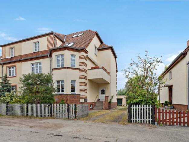 Mehrfamilienhaus zum Kauf 449.000 € 10 Zimmer 210 m² 594 m² Grundstück Rathenow Rathenow 14712