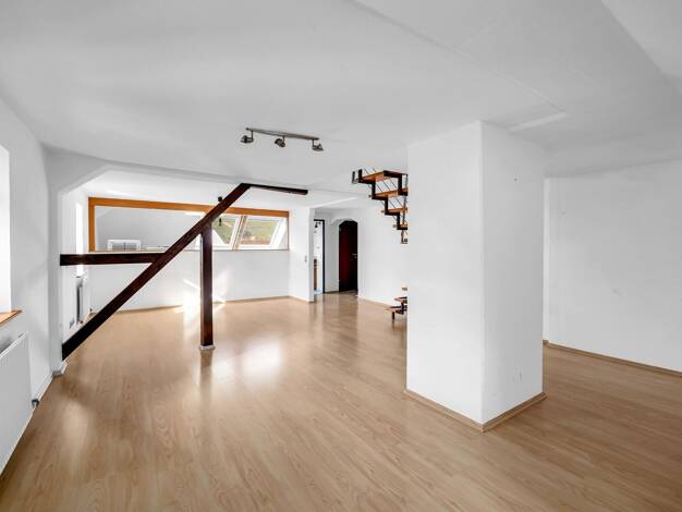 Wohnung zum Kauf 170.000 € 3,5 Zimmer 106,6 m² Niedernhall 74676