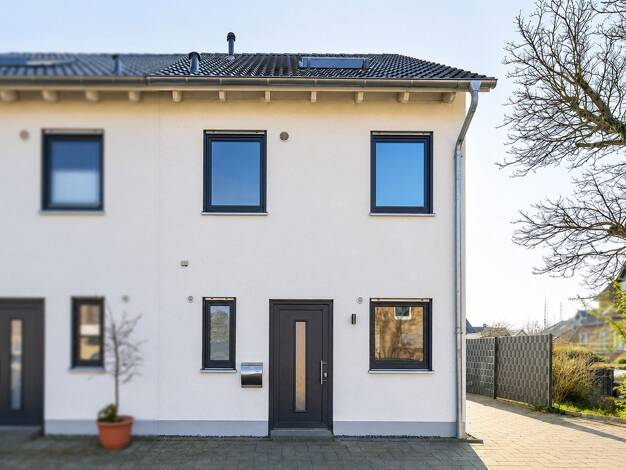 Doppelhaushälfte zum Kauf provisionsfrei 629.000 € 4 Zimmer 126 m² 224 m² Grundstück Geyen Pulheim 50259