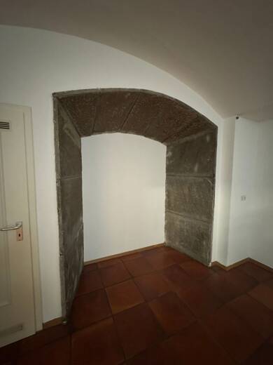 Wohnung zur Miete 1.000 € 2 Zimmer 93 m² Geschoss 1/4 frei ab sofort Kornwestheim Kornwestheim 70806