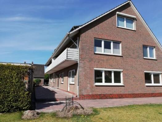 Wohnung zur Miete 875 € 3 Zimmer 88 m² EG frei ab sofort Zetel Zetel 26340