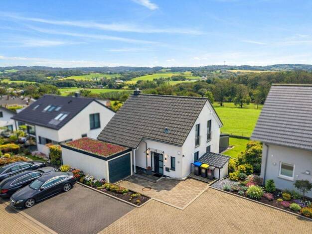 Einfamilienhaus zum Kauf 779.000 € 4 Zimmer 140 m² 467 m² Grundstück Neviges Velbert 42553