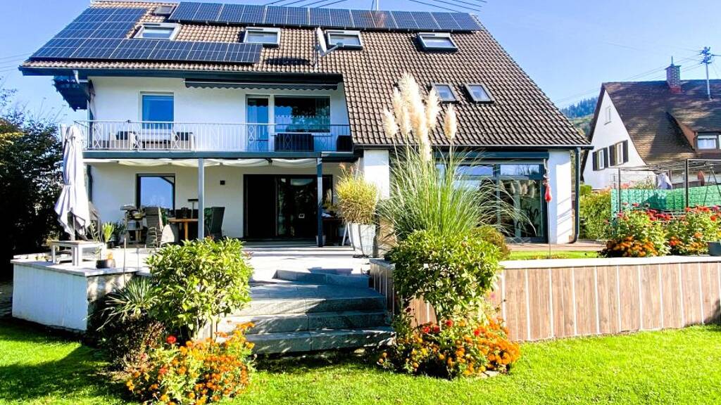 Mehrfamilienhaus zum Kauf 1.490.000 € 13 Zimmer 425 m² 1.000 m² Grundstück Staufen 79219