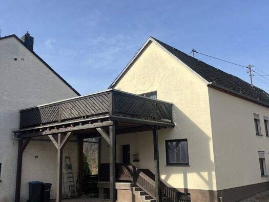 Einfamilienhaus zum Kauf 268.000 € 6 Zimmer 143 m² 205 m² Grundstück Kasel 54317