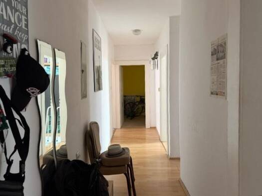 Wohnung zum Kauf 290.000 € 4 Zimmer 101 m² Geschoss 4/5 frei ab sofort Lichtenhof Weiterer Innenstadtgürtel Süd 90459