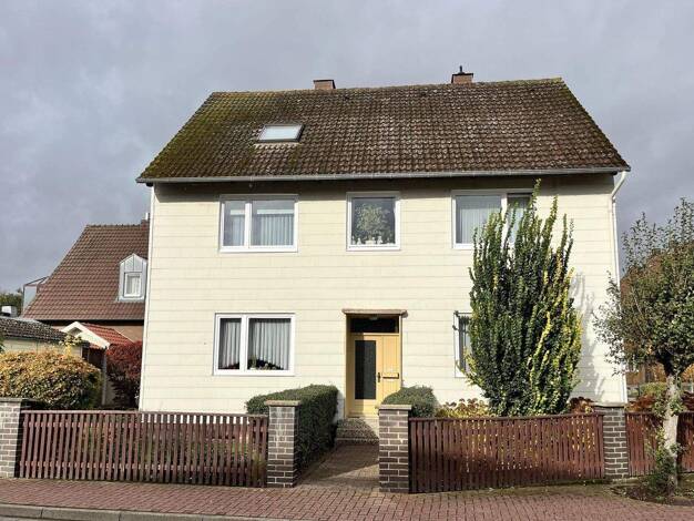 Einfamilienhaus zum Kauf 169.000 € 5 Zimmer 199,7 m² 638 m² Grundstück Moringen 37186