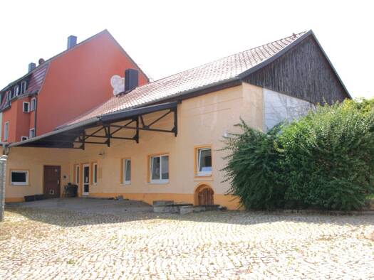 Einfamilienhaus zum Kauf 200.000 € 5 Zimmer 140 m² 844 m² Grundstück frei ab sofort Naumburg 06618