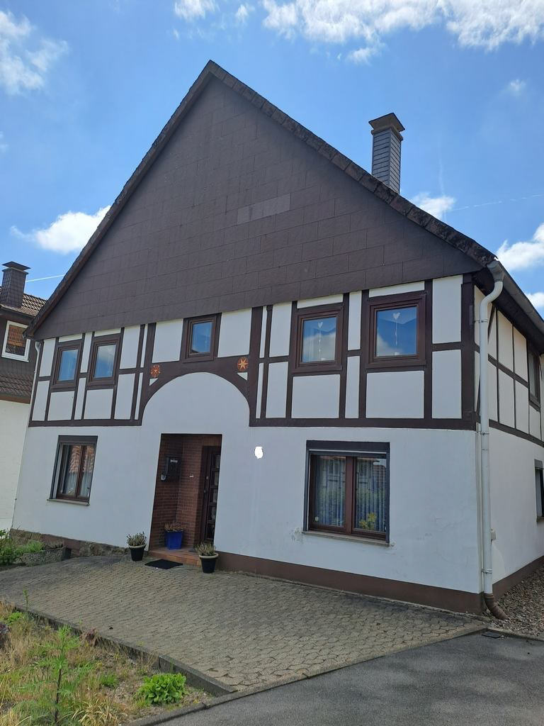 Einfamilienhaus zum Kauf 99.500 € 6 Zimmer 159 m²<br/>Wohnfläche 1.269 m²<br/>Grundstück Eschenbruch Blomberg 32825