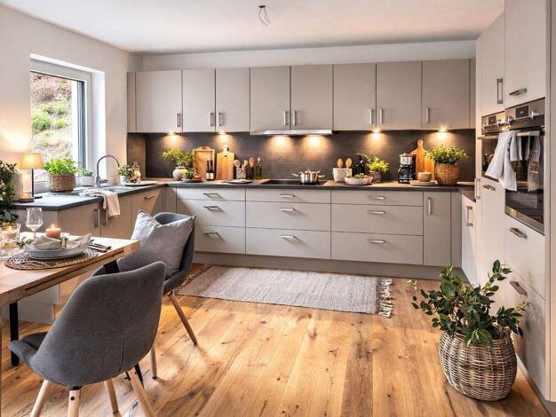 Wohnung zur Miete - Erstbezug 1.100 € 3 Zimmer 97 m² 4. Geschoss Sulzbachstr. 50 Oberndorf Oberndorf am Neckar 78727