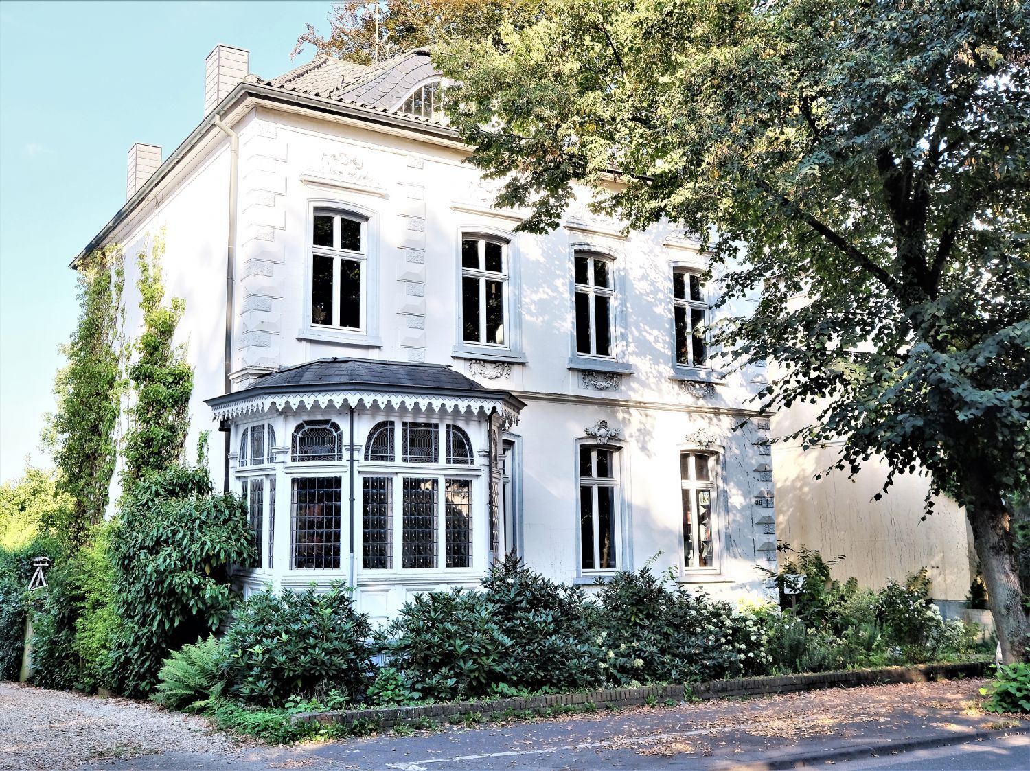 Villa zum Kauf 1.095.000 € 11 Zimmer 349,9 m²<br/>Wohnfläche 1.134 m²<br/>Grundstück Kleve Kleve 47533