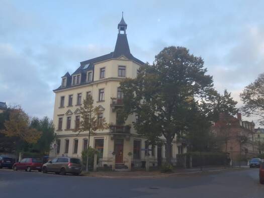 Wohnung zur Miete 449 € 2 Zimmer 46 m² 3. Geschoss frei ab 01.10.2026 Wittenberger Straße 110 c Striesen-Ost Dresden 01277