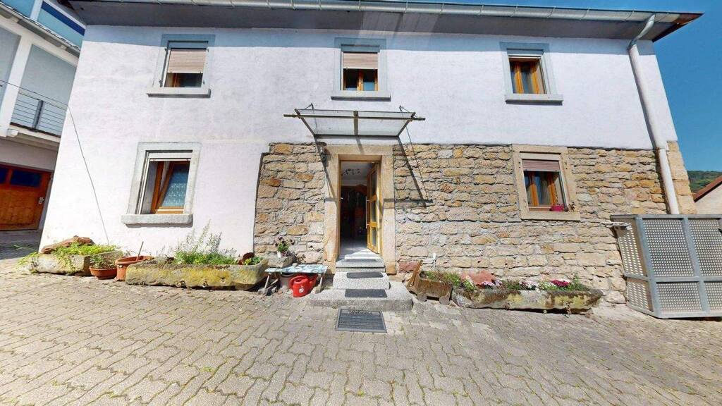 Einfamilienhaus zum Kauf 220.000 € 5 Zimmer 144,3 m² 220,3 m² Grundstück Klingenmünster 76889