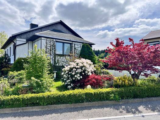 Einfamilienhaus zum Kauf 180.000 € 5 Zimmer 115 m² 868 m² Grundstück Burkersdorf Frauenstein 09623