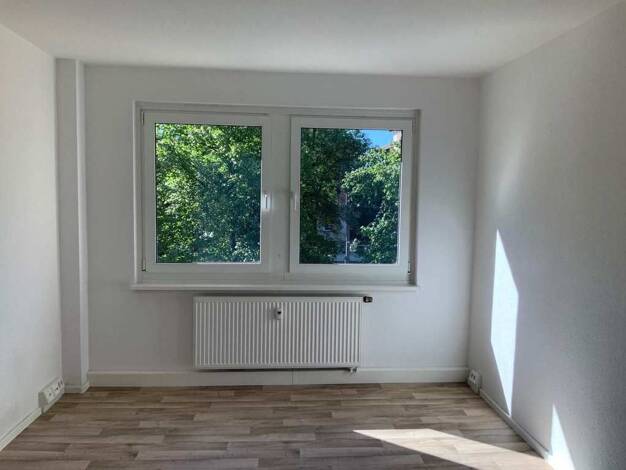 Wohnung zur Miete 404 € 3 Zimmer 57,8 m² EG frei ab 01.12.2026 Kieler Straße 74 Mockau-Nord Leipzig 04357