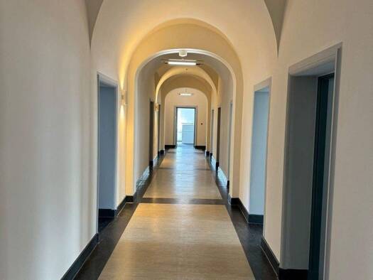 Büro zur Miete provisionsfrei 5.100 € 12 Zimmer 510 m² Bürofläche Kölnische Straße 81 Mitte Kassel 34117