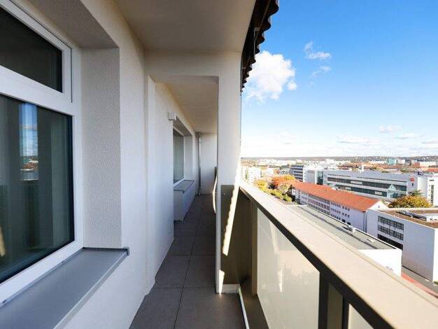 Wohnung zur Miete 669 € 2 Zimmer 43,1 m² 9. Geschoss frei ab 01.01.2026 Grunaer Straße 5 Pirnaische Vorstadt Dresden-Pirnaische Vorstadt 01069