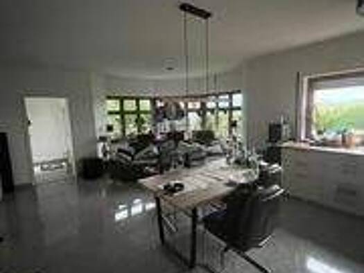 Wohnung zur Miete 1.330 € 3 Zimmer 88,5 m² 2 Geschosse frei ab 15.01.2026 Zellerau Würzburg 97082