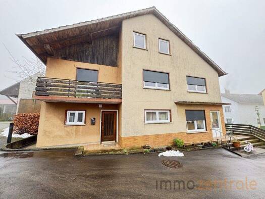 Mehrfamilienhaus zum Kauf 330.000 € 7 Zimmer 189 m² 381 m² Grundstück Auernheim Treuchtlingen / Auernheim 91757