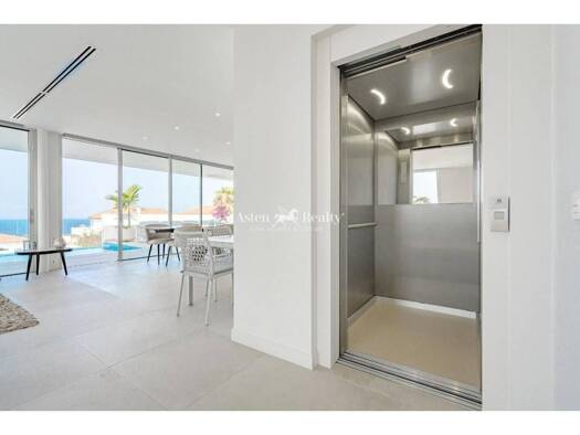 Villa zum Kauf 2.300.000 € 4 Zimmer 281 m² Adeje 38678
