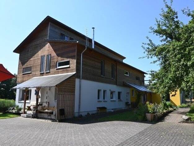 Mehrfamilienhaus zum Kauf 795.000 € 8 Zimmer 370 m² 4.290 m² Grundstück Wolfhagen Wolfhagen 34466
