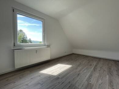 Wohnung zur Miete 271 € 2 Zimmer 37,4 m² Dachgeschoss Birkenweg 8 Bad Harzburg Bad Harzburg 38667