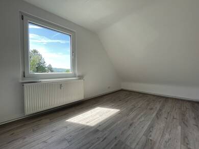 Wohnung zur Miete 271 € 2 Zimmer 37,4 m² Dachgeschoss Birkenweg 8 Bad Harzburg Bad Harzburg 38667