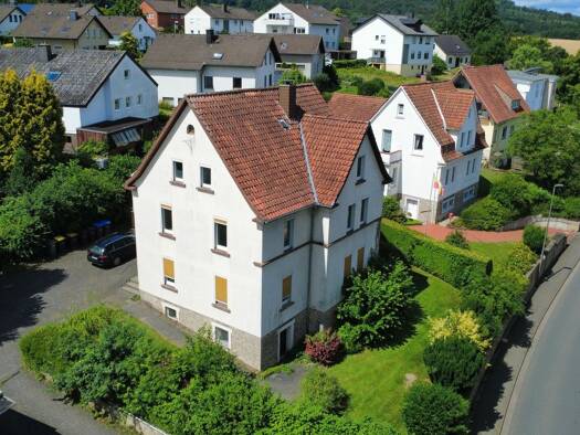 Mehrfamilienhaus zum Kauf 310.000 € 10 Zimmer 260 m² 834 m² Grundstück Heiligenkirchen Detmold 32760