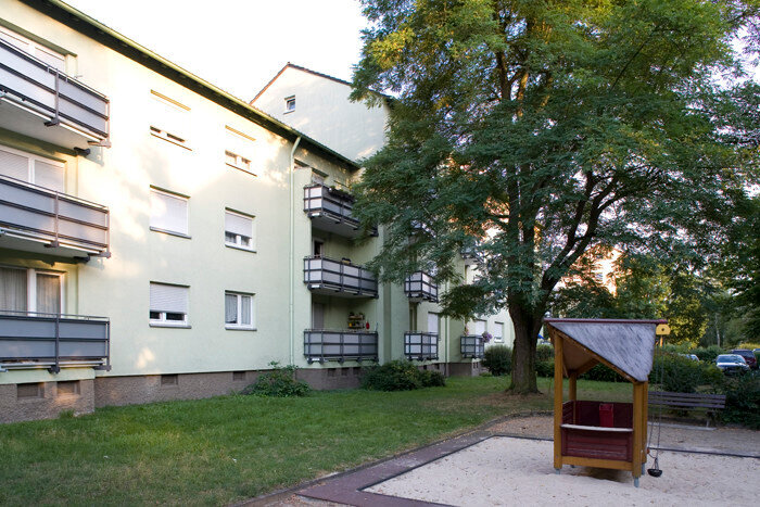 Wohnung zur Miete 784,71 € 2 Zimmer 52,6 m²<br/>Wohnfläche 28.09.2024<br/>Verfügbarkeit Birsteiner Str. 94 Fechenheim Frankfurt am Main 60386