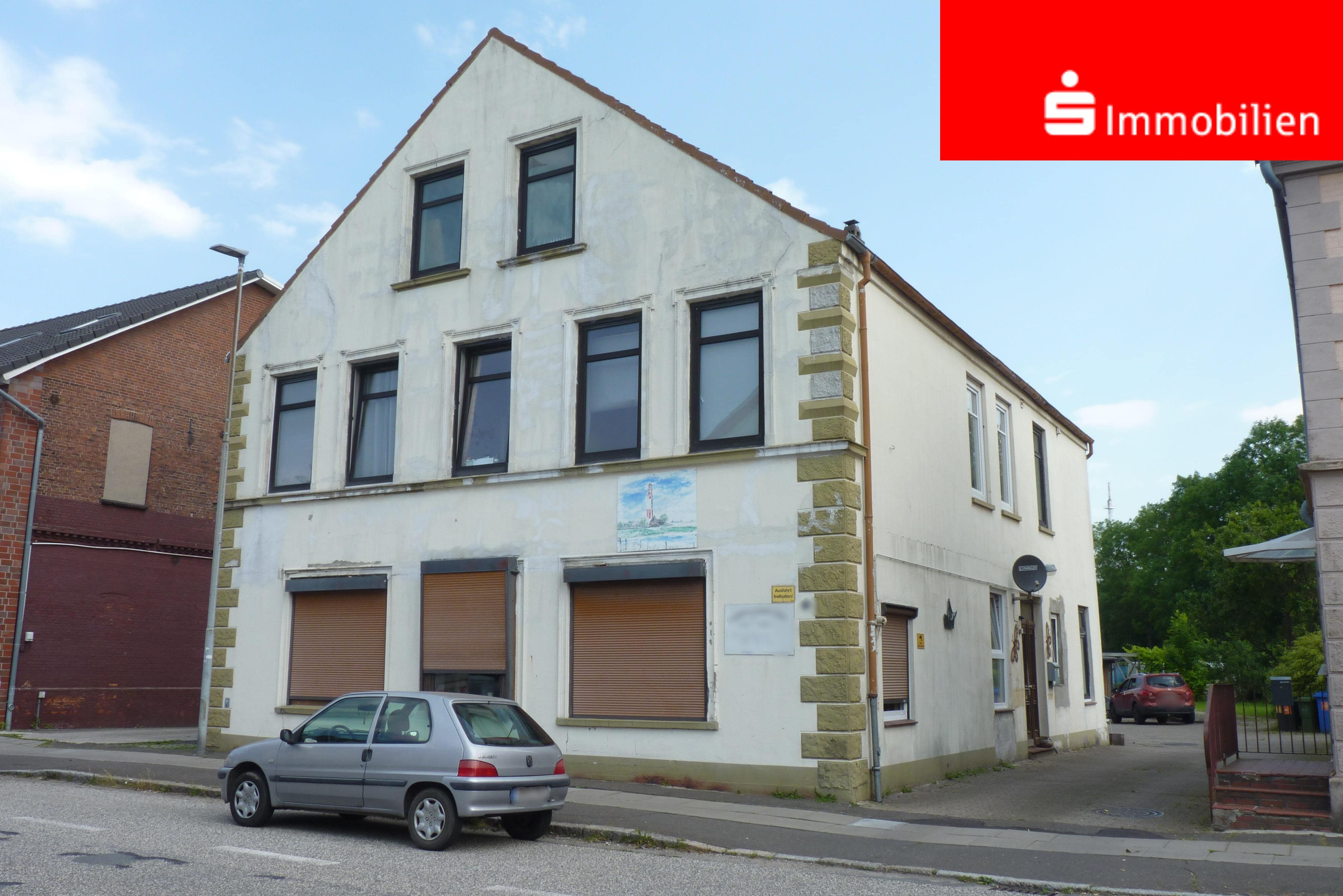 Mehrfamilienhaus zum Kauf 295.000 € 14 Zimmer 275 m²<br/>Wohnfläche 658 m²<br/>Grundstück Brunsbüttel 25541