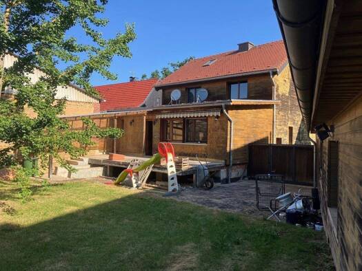 Einfamilienhaus zum Kauf 180.000 € 6 Zimmer 198 m² 1.313 m² Grundstück frei ab sofort Ilmtal-Weinstraße 99510