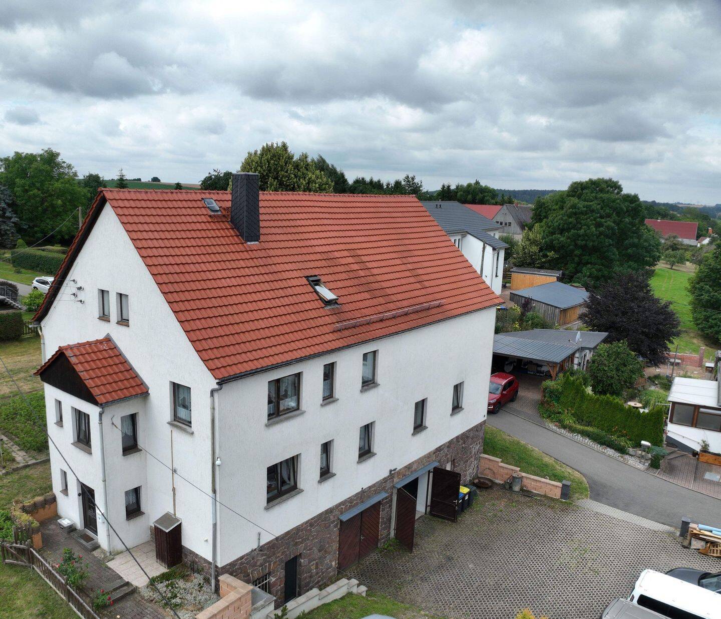 Immobilie in Striegistal - Mehrgenerationenwohnen mit Scheune und Garagen - Bild 1