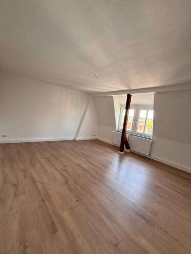 Wohnung zur Miete 500 € 3 Zimmer 70,8 m² Dachgeschoss, 3. Geschoss frei ab sofort August-Bebel-Straße 12 Zwötzen Gera 07551
