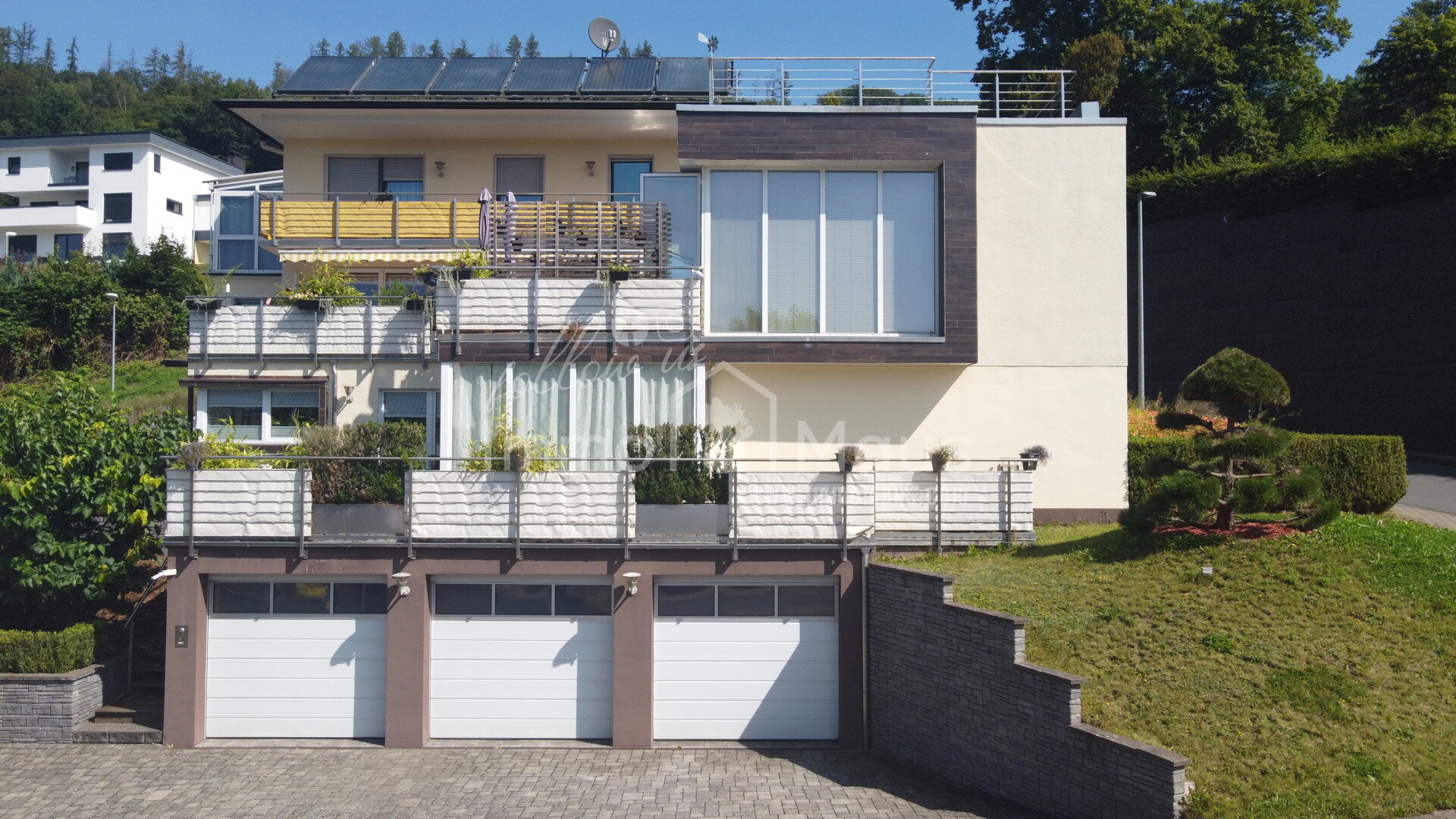 Einfamilienhaus zum Kauf 799.900 € 8 Zimmer 242 m²<br/>Wohnfläche 647 m²<br/>Grundstück Plettenberg Plettenberg 58840