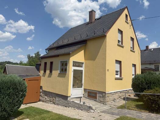 Einfamilienhaus zum Kauf 119.000 € 4 Zimmer 75 m² 401 m² Grundstück Waldsiedlung 12 Waldkirchen Lengenfeld 08485