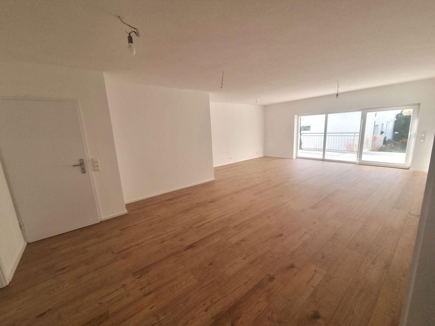 Terrassenwohnung zur Miete 1.180 € 3,5 Zimmer 118 m²<br/>Wohnfläche EG<br/>Geschoss Lerchenstr. 5 Oberkochen 73447