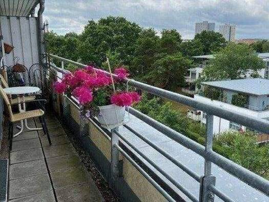 Penthouse zum Kauf 355.000 € 2 Zimmer 73 m² 4. Geschoss frei ab sofort Wildeberstraße 1 a Am Stern Potsdam 14480