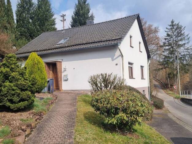Einfamilienhaus zum Kauf provisionsfrei 185.000 € 5 Zimmer 100,2 m² 3.437 m² Grundstück Bruchertseifen Roth - Nisterbrück 57539