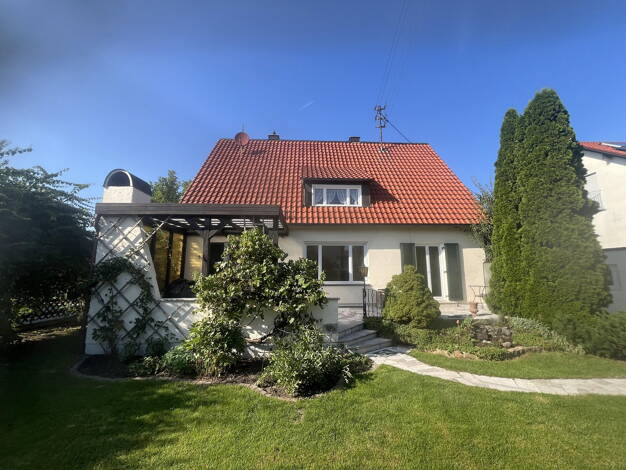 Mehrfamilienhaus zum Kauf provisionsfrei 1.050.000 € 5 Zimmer 140 m² 819 m² Grundstück Rosenstrasse 5 Maisach 82216