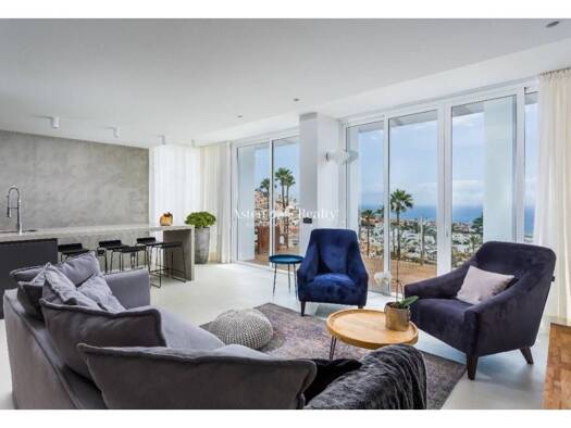 Doppelhaushälfte zur Miete 5.500 € 3 Zimmer 191 m² Adeje 38660