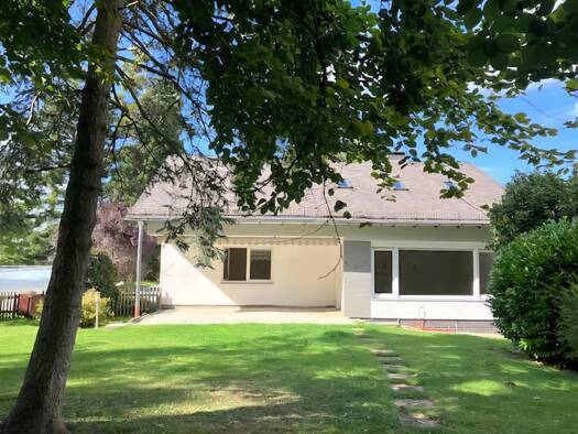 Einfamilienhaus zum Kauf provisionsfrei 695.000 € 7 Zimmer 178,3 m² 897 m² Grundstück Bleidenstadt Taunusstein 65232