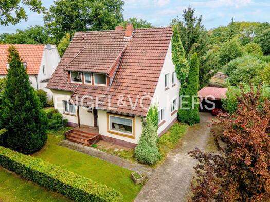 Einfamilienhaus zum Kauf 198.000 € 7 Zimmer 134 m² 586 m² Grundstück Eitze Verden 27283