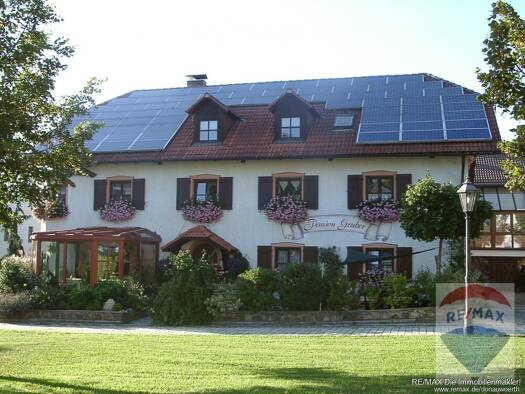 Haus zum Kauf 540.000 € 413 m² 400 m² Grundstück Waldmünchen Waldmünchen 93449