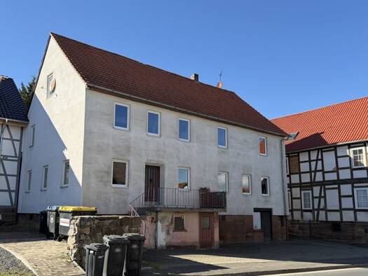 Einfamilienhaus zum Kauf 199.000 € 7 Zimmer 250 m² 1.496 m² Grundstück Lohne Fritzlar 34560