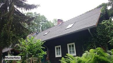 Haus zum Kauf 43.300 € 3 Zimmer 108 m² 1.100 m² Grundstück Demmin Demmin 17109