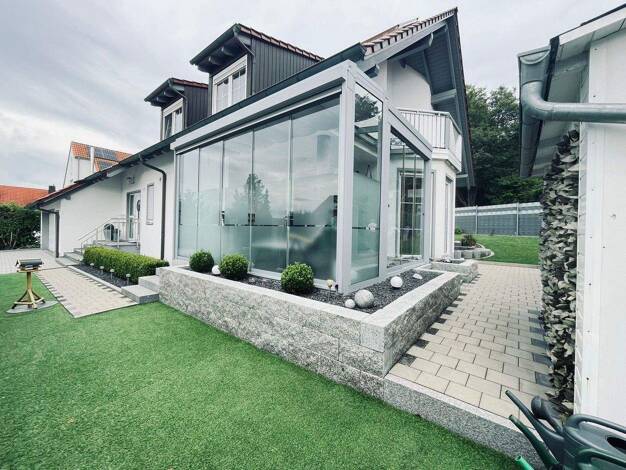 Einfamilienhaus zum Kauf provisionsfrei 825.000 € 7 Zimmer 207 m² 662 m² Grundstück Am Hohen Rain 132 Donaustetten Ulm 89079