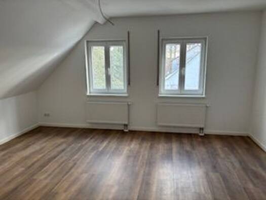 Wohnung zur Miete 1.200 € 4 Zimmer 90 m² Geschoss 1/2 frei ab 14.02.2026 Roth 91154
