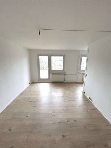 Wohnung zur Miete 208 € 1 Zimmer 40 m² 2. Geschoss frei ab sofort Friesenweg 122 Chrieschwitz Plauen , Vogtl 08529
